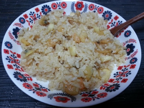 炊飯器で簡単！創味シャンタンシーフードピラフ